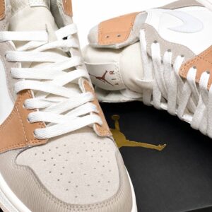 Air Jordan 1 High